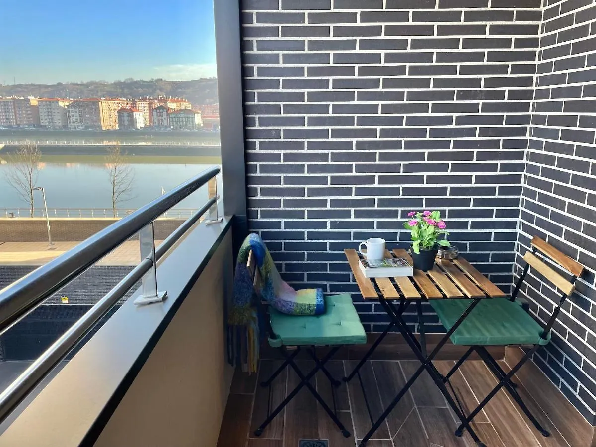 Gran Bilbao XI With Parking By Aston Rentals Barakaldo Apartment